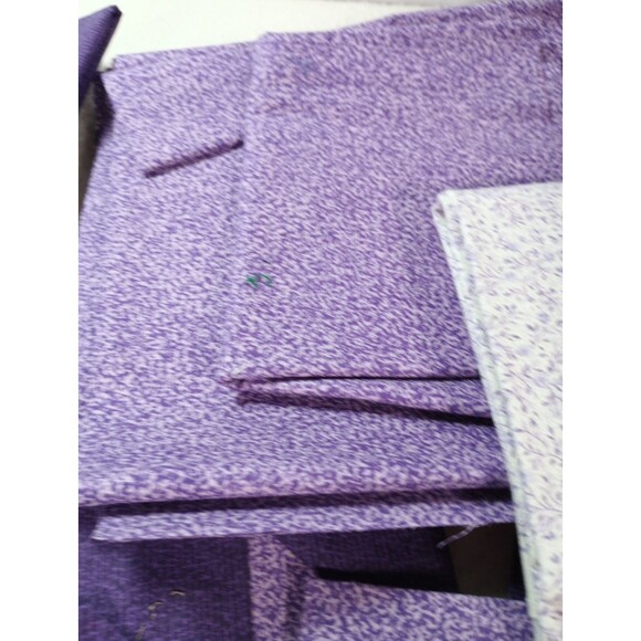 Easy Quilt Kit Carpenter’s Wheel by Debby Kratovil 32.5" Fabric Included - Picture 8 of 16